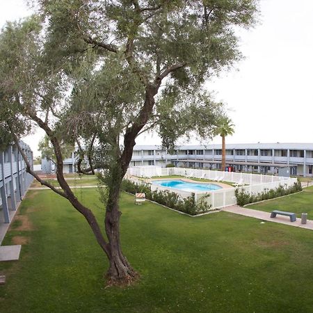 Ez 8 Motel Airporter Phoenix Kültér fotó