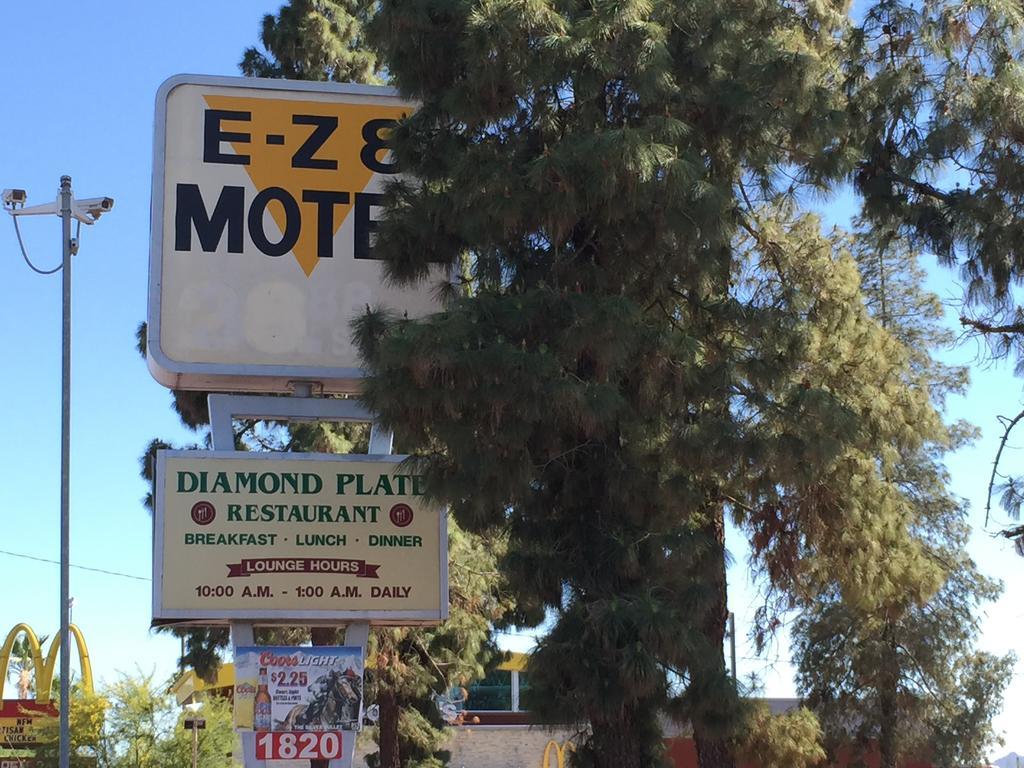 Ez 8 Motel Airporter Phoenix Kültér fotó