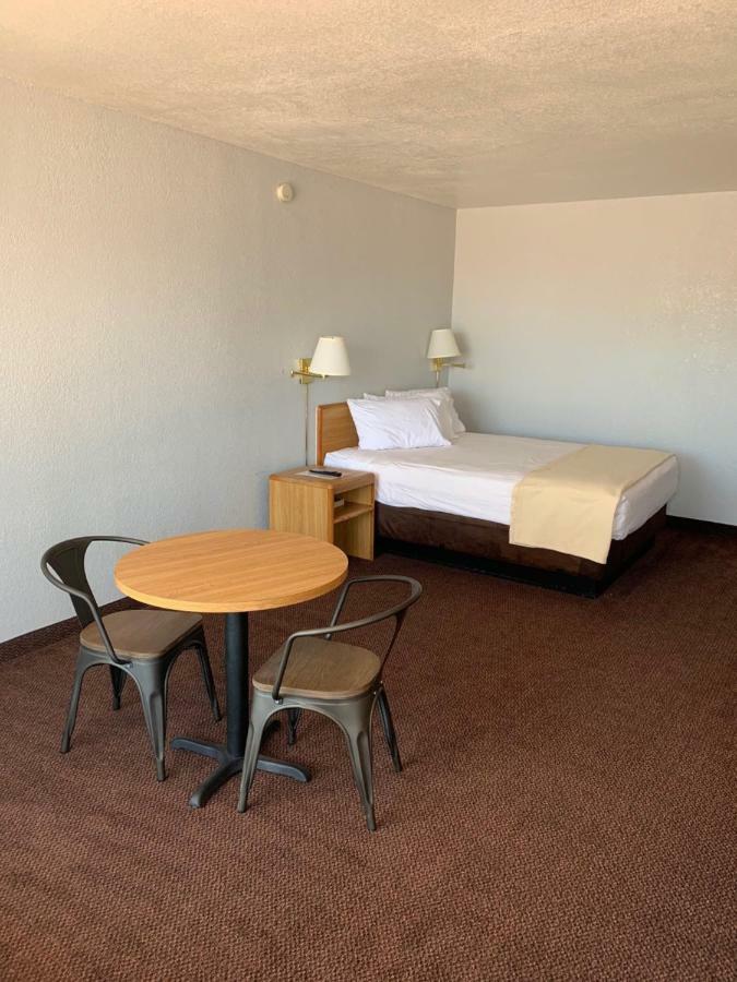 Ez 8 Motel Airporter Phoenix Kültér fotó